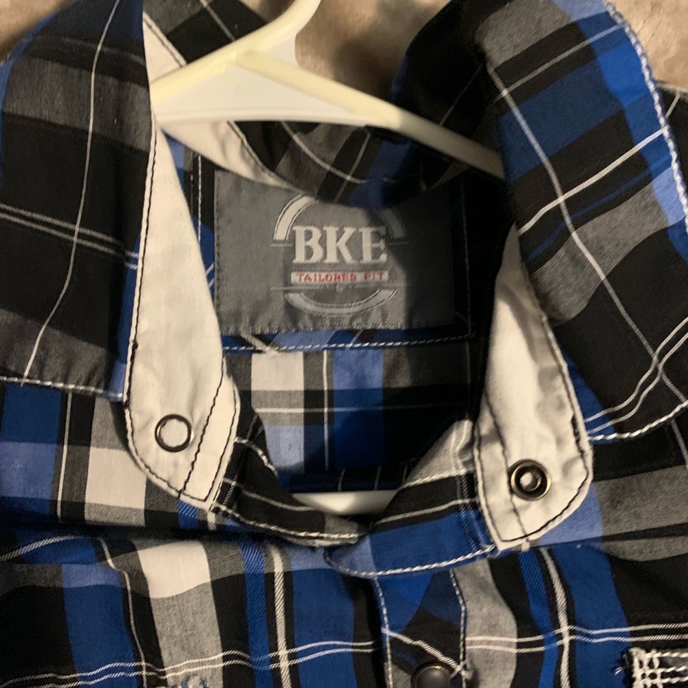 Bke button down - Picture 2 of 3